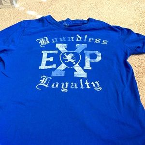 Express boys graphics design short sleeve T-shirt size M